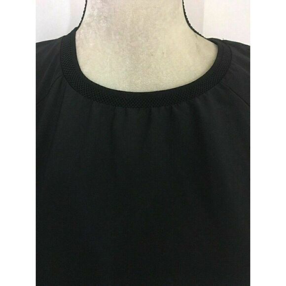 Fabletics Long Sleeve Scoop Neck top - Picture 2 of 7